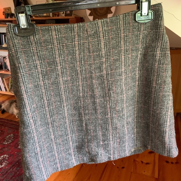 Aritzia Wilfred Plaid Skirt, size 6 - Picture 2 of 3